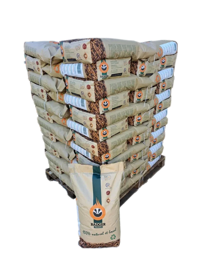 Pellet di legno BADGER – pallet da 65 sacchi da 15 kg ciascuno - immagine 2