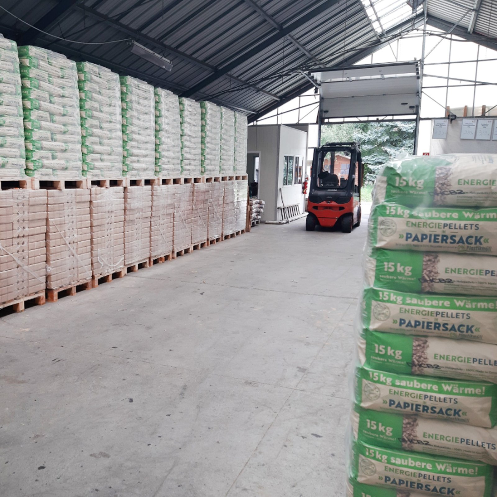 975 kg di pellet di legno di conifere tedeschi “EPH” in sacchi di carta, consegna inclusa - immagine 3